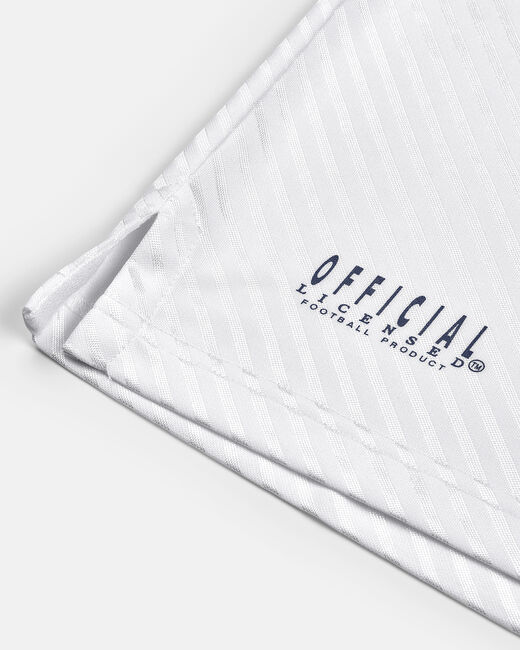 null image number null